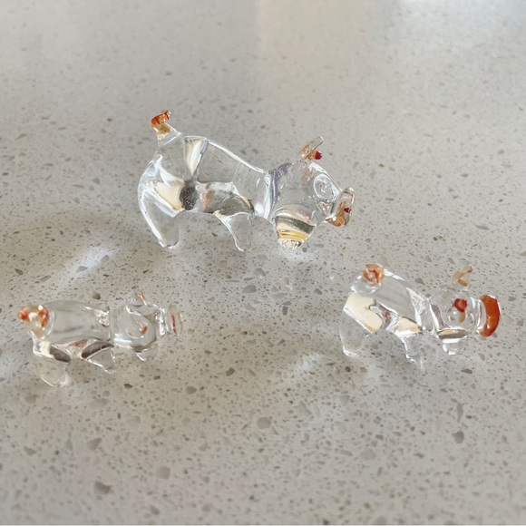 Minitures 3 glass pigs Clear with Orange Accents - Picture 3 of 6